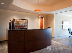 Regus | 501 W. Broadway