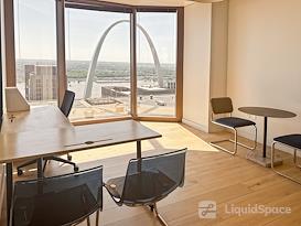 SPACES | MO, St. Louis - N Broadway