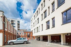 HQ | ROISSY HQ, Airport