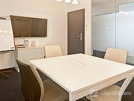 HQ | Budapest, F99 Office
