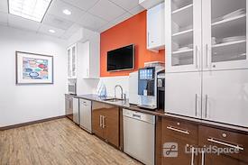 Regus | One Alliance Center