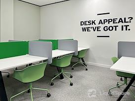 SPACES | Wolverhampton, Victoria Square i11