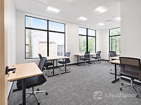 Expansive - Plaza on the Lake