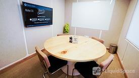 WeWork Krishe Emerald
