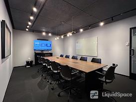 Industrious - North Loop