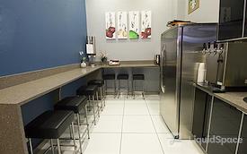 Jay Suites - Grand Central