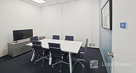 HQ | NC, Greensboro - W Friendly Ave