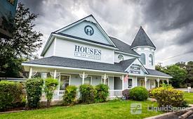 Space2Go - Houses in San Antonio