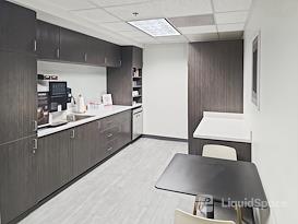 Regus | Columbia - Stoneridge Drive