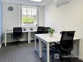 Regus | London, 123 Disraeli Road