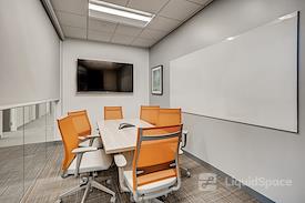 Office Evolution - Golden