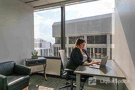 Quest Workspaces - One Biscayne