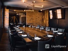 Luxe Bistro