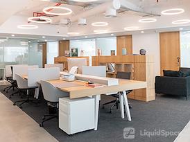 Regus | Santiago, El Bosque Norte 200