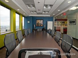 Regus | Downtown Republic Center