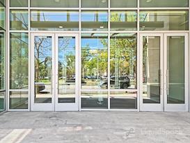 Regus | Lamar Central