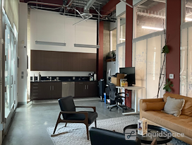 BLANKSPACES Santa Monica