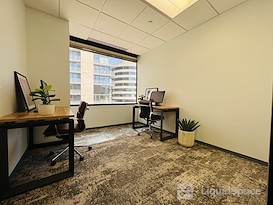 TKO Suites Keystone Crossing