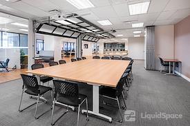 SPACES | ON, Toronto - 325 Front Street West