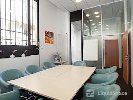 HQ | Paris, Haussman Pasquier