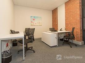 Regus | Cape Town Observatory Black River Park