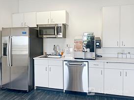 HQ | NC, Bermuda Run - York Way