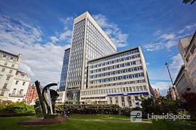 Regus | Kellogg Center