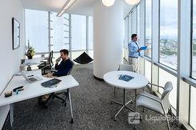 IOS OFFICES | Corporativa Malecón Américas