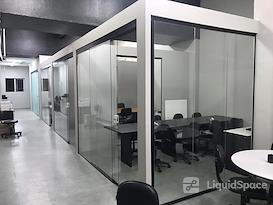 Linha Amarela Coworking | Coworking em Pinheiros