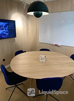 WeWork | 198 Avenue De France