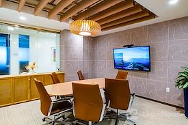 Carr Workplaces - Tysons