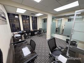 Jay Suites - Fifth Avenue Location