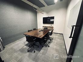 560 Flex by Cummins Station