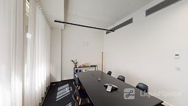 FORA | 2 Stephen Street