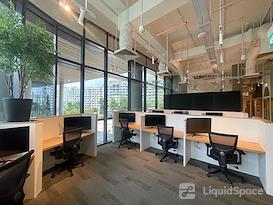 Woods Square Solo 1 | Woodlands