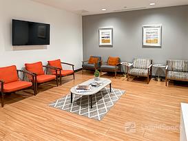 Regus | CA, Woodland Hills - Trillium Towers Center