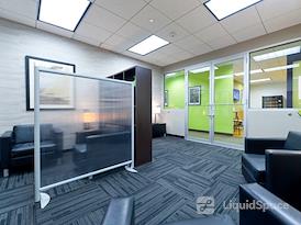 Regus | Melville Expressway II