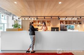 SPACES | ZUG, Spaces Main Station