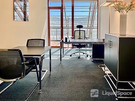 Signature | STUTTGART, SIGNATURE Schlossplatz