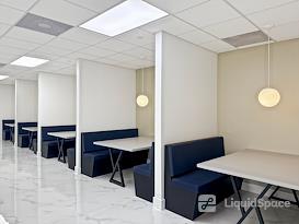 Regus | FL, Doral - 107th Ave