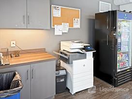 Regus | Meridian Center