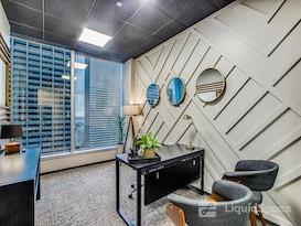 Lucid Private Offices | Downtown Main Street