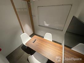 Woods Square Solo 1 | Woodlands