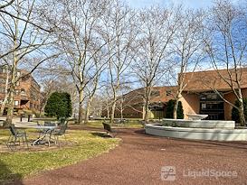 Regus | Carnegie Center