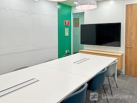 Regus | Carmona, First Global Technopark
