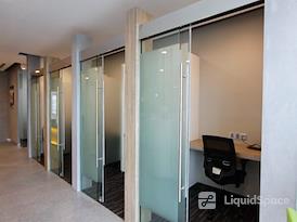 Regus | Penang, Gurney Paragon