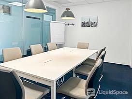 HQ | Budapest, F99 Office