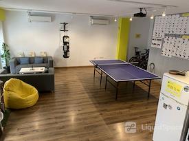 The Living Room Coworking