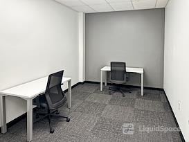 HQ | MI, Detroit - Jefferson Ave