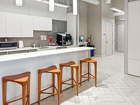 Regus | KY, Louisville - East Witherspoon St